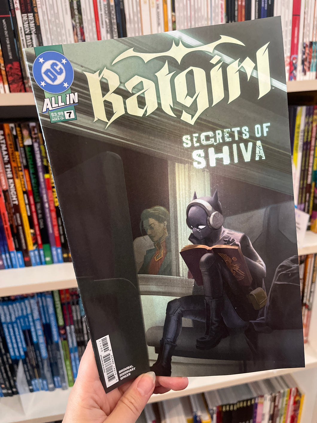 Batgirl 7 main