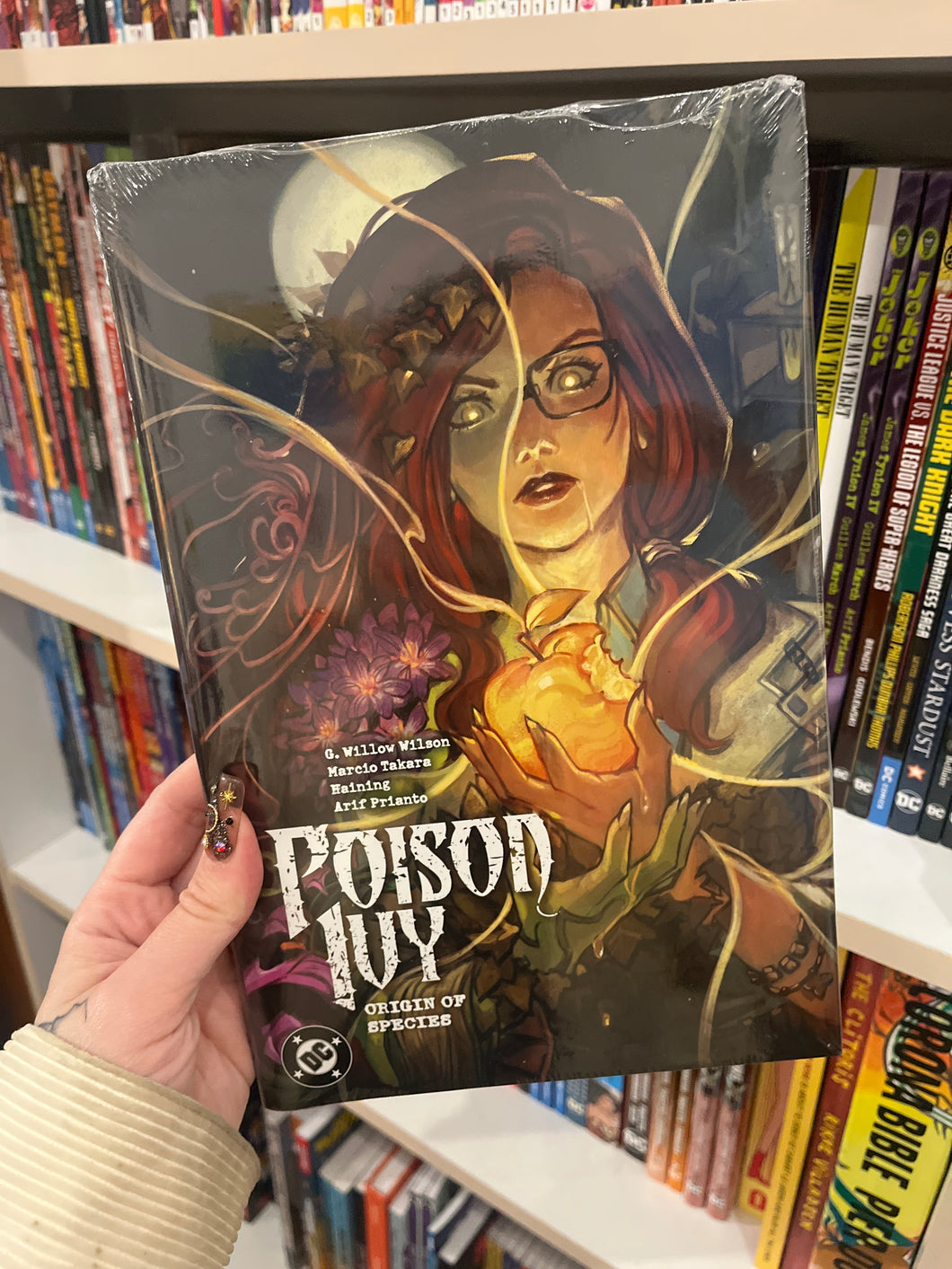 Poison Ivy vol. 4: Origin of Species hardcover
